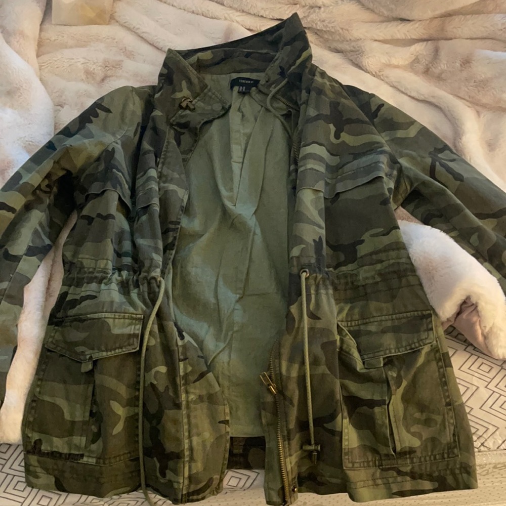 Camo jacket - Picture 1 of 3